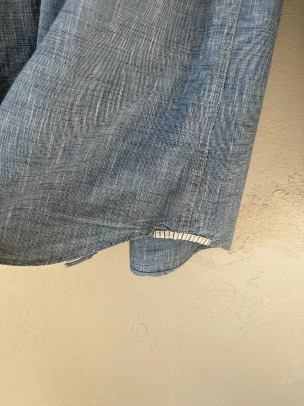 Banana Republic Light‎ Blue Striped Utility Shirt 16-16 1/2. 100% Cotton